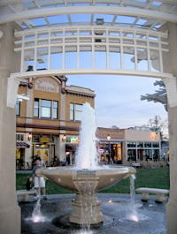 fountain in downtown livermore